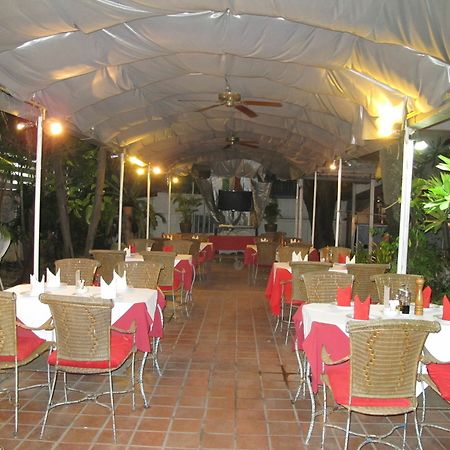Valentino Restaurant & Guesthouse Pattaya Eksteriør bilde